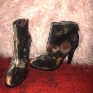 Joie suede black and floral booties